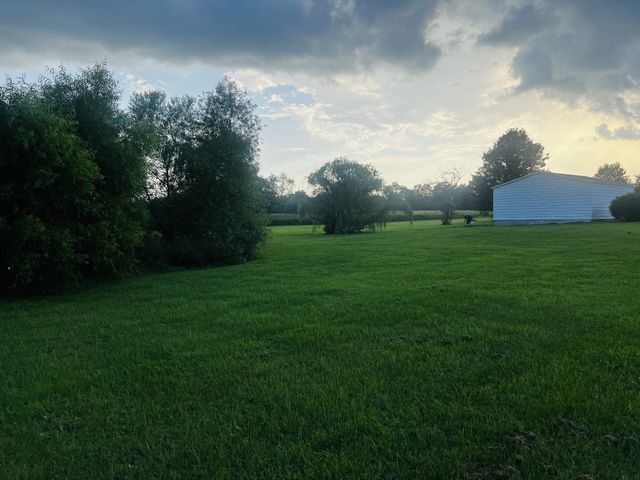 961 Smoot Rd, Morrison, TN 37357