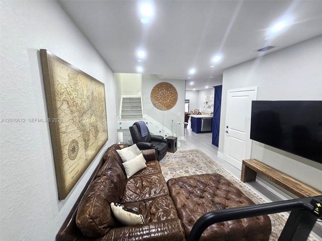 13418 SW 287th St, Homestead, FL 33033