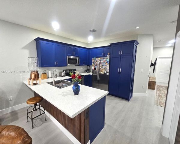 13418 SW 287th St, Homestead, FL 33033