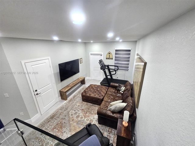 13418 SW 287th St, Homestead, FL 33033