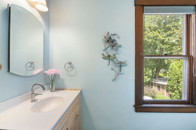 41 Chapin Street, Brattleboro, VT 05301