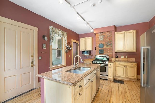 41 Chapin Street, Brattleboro, VT 05301