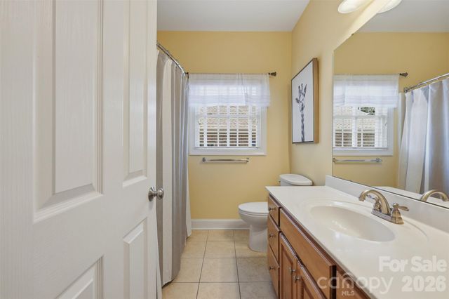 1719 30th Avenue Court NE, Hickory, NC 28601