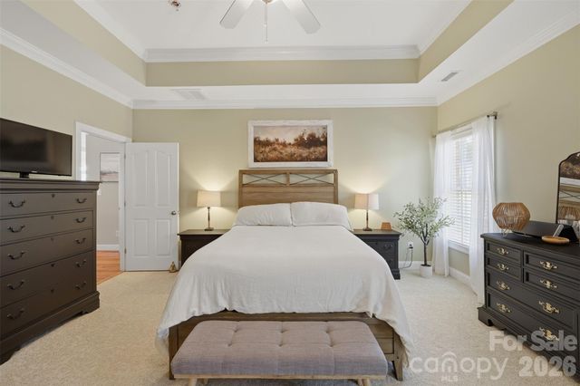 1719 30th Avenue Court NE, Hickory, NC 28601