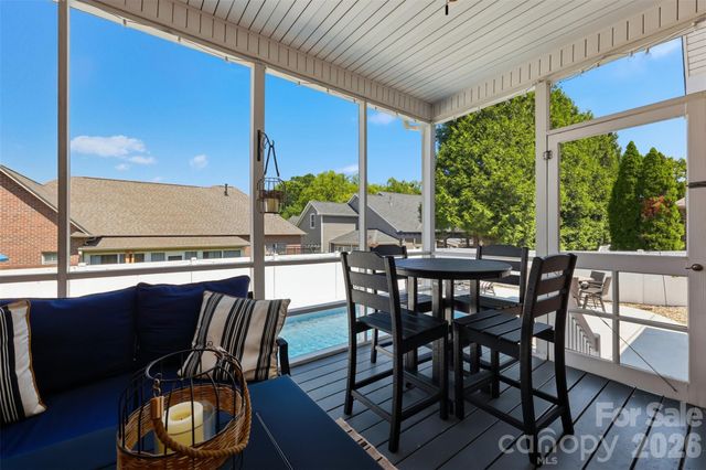 1719 30th Avenue Court NE, Hickory, NC 28601