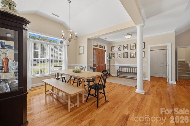 1719 30th Avenue Court NE, Hickory, NC 28601