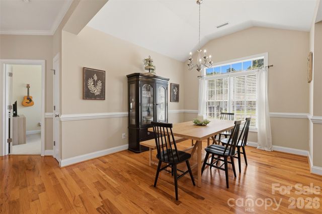 1719 30th Avenue Court NE, Hickory, NC 28601