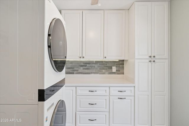 3526 E Sahuaro Drive, Phoenix, AZ 85028