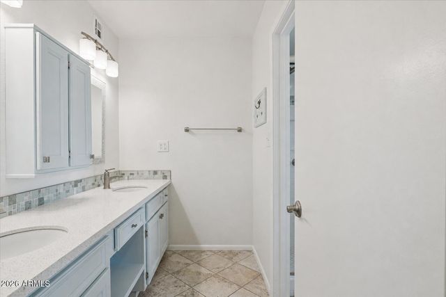 3526 E Sahuaro Drive, Phoenix, AZ 85028
