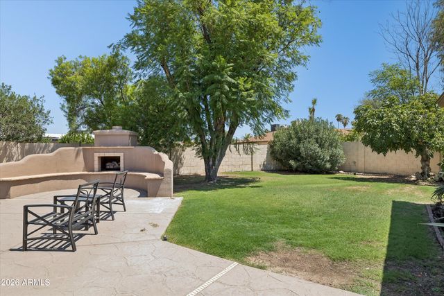 3526 E Sahuaro Drive, Phoenix, AZ 85028