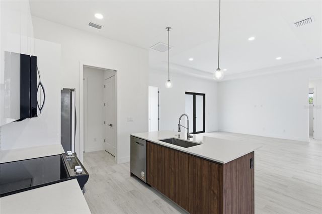 10488 VAN WYCK TERRACE, Port Charlotte, FL 33981