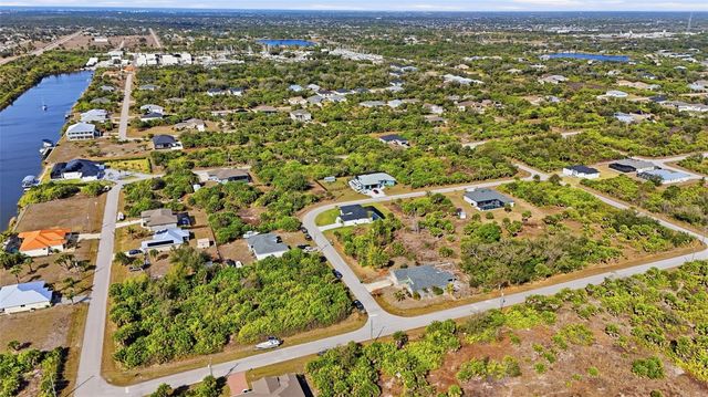 10488 VAN WYCK TERRACE, Port Charlotte, FL 33981