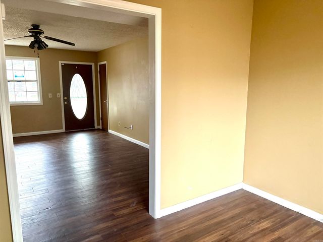 1012 N 12th Street, Augusta, AR 72006