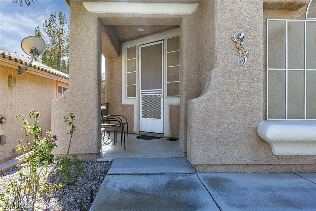 10713 Glen Ellyn Court, Las Vegas, NV 89144 — photo 3