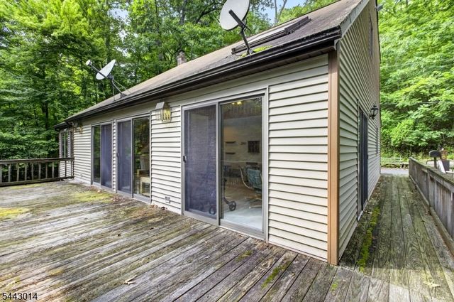 1 Hillside Ave, Liberty Twp., NJ 07823