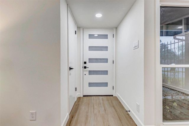 9219 Timberside Drive, Houston, TX 77025