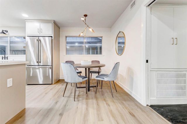 9219 Timberside Drive, Houston, TX 77025