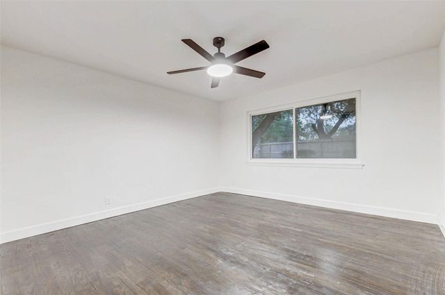 9219 Timberside Drive, Houston, TX 77025