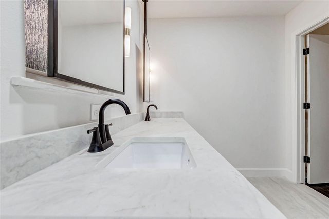 9219 Timberside Drive, Houston, TX 77025