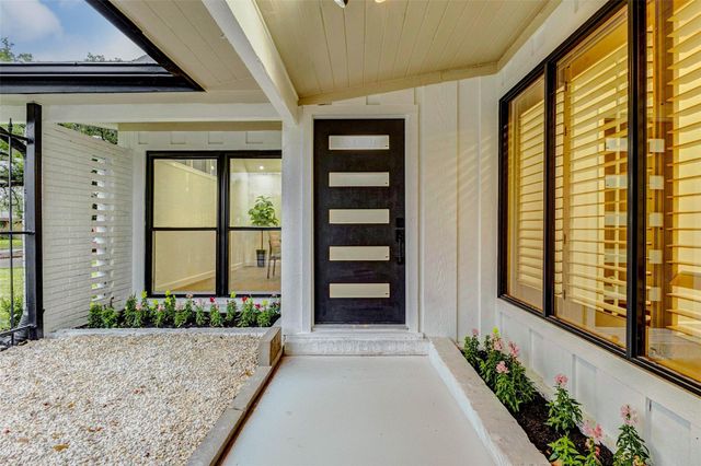 9219 Timberside Drive, Houston, TX 77025