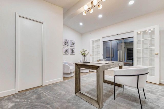 9219 Timberside Drive, Houston, TX 77025