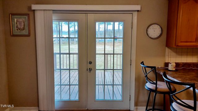 212 Oak Place, Blountville, TN 37617