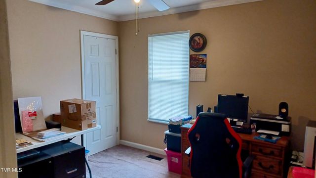 212 Oak Place, Blountville, TN 37617