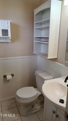 212 Oak Place, Blountville, TN 37617