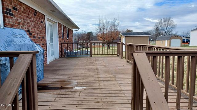 212 Oak Place, Blountville, TN 37617