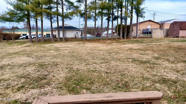 212 Oak Place, Blountville, TN 37617