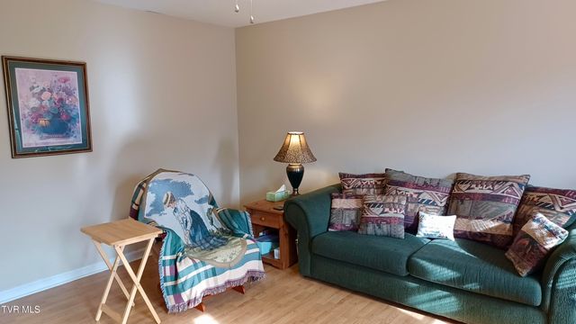 212 Oak Place, Blountville, TN 37617