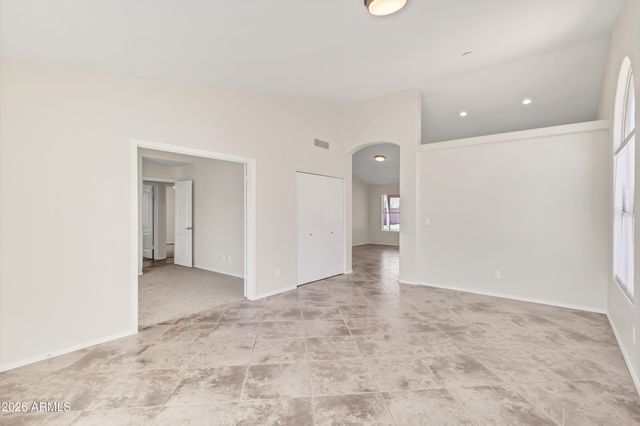 5910 W COMMONWEALTH Avenue, Chandler, AZ 85226