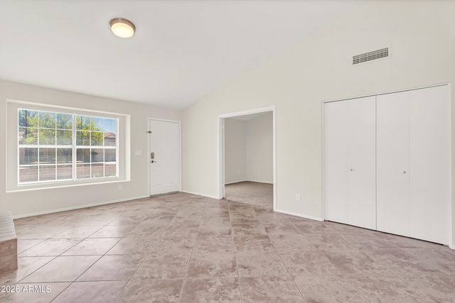 5910 W COMMONWEALTH Avenue, Chandler, AZ 85226