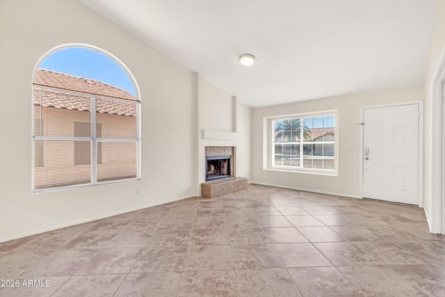 5910 W COMMONWEALTH Avenue, Chandler, AZ 85226