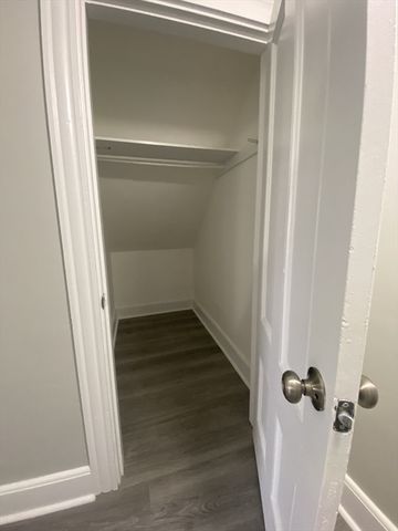 2 Swetts Ct -, Watertown, MA 02472