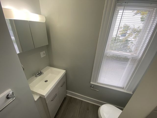 2 Swetts Ct -, Watertown, MA 02472