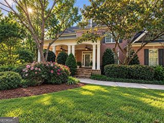 1883 NW Brackendale Road, Kennesaw, GA 30152