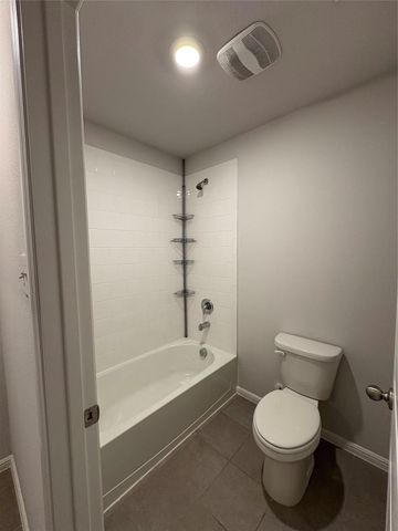 424 Amory Street, Azle, TX 76020