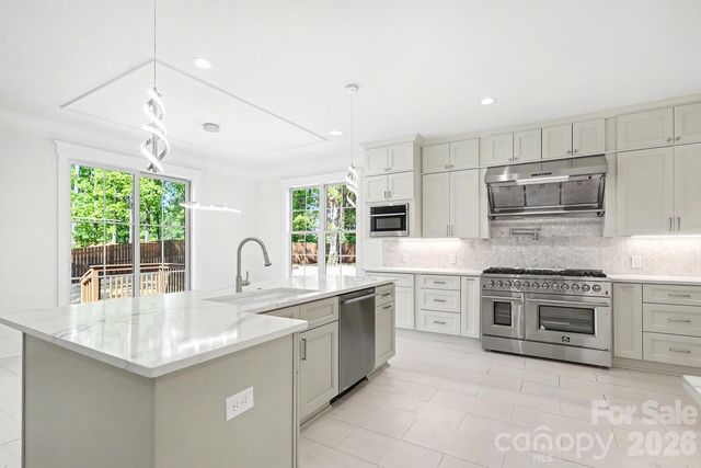 4300 Tangle Drive, Charlotte, NC 28211