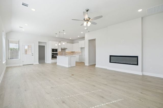 10344 Tapioca Street, Fort Worth, TX 76036