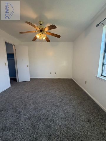231 Honeylane Circle, Hinesville, GA 31313