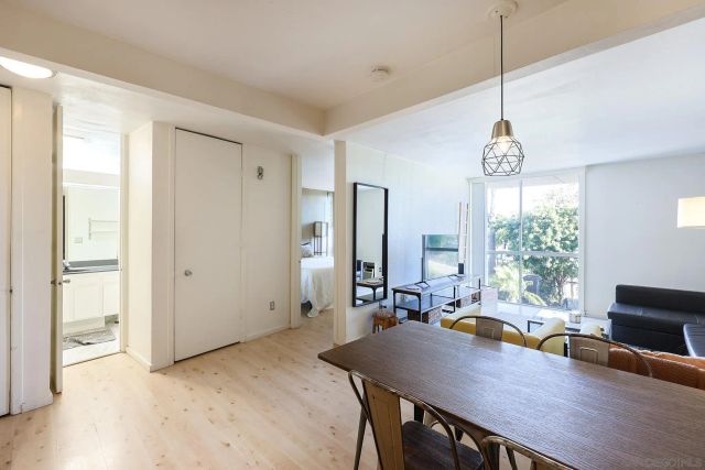 3050 Rue Dorleans 202, San Diego, CA 92110