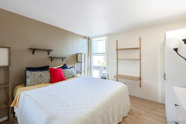 3050 Rue Dorleans 202, San Diego, CA 92110