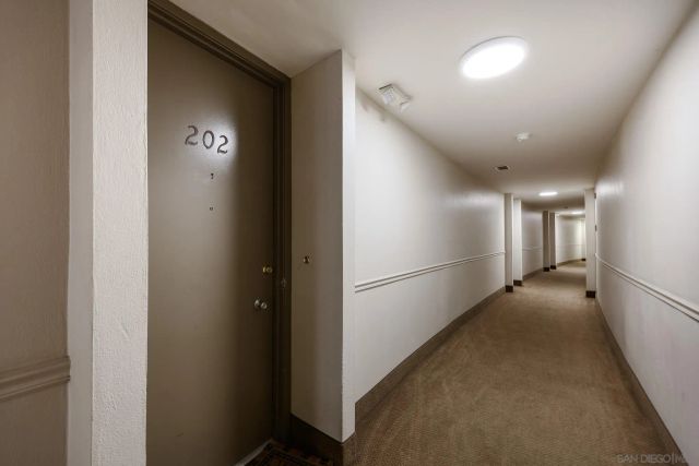 3050 Rue Dorleans 202, San Diego, CA 92110