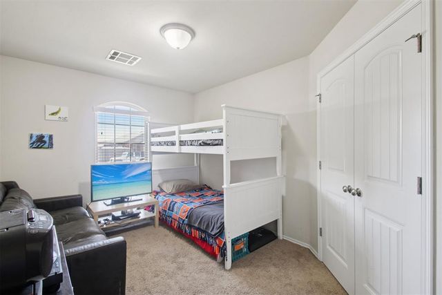 3616 Green Apple Place, Moore, OK 73160