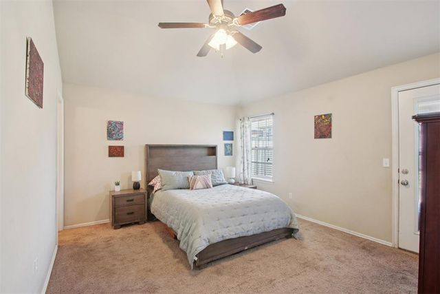 3616 Green Apple Place, Moore, OK 73160