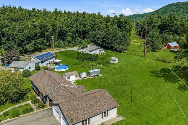 45 Brook St, Easthampton, MA 01027