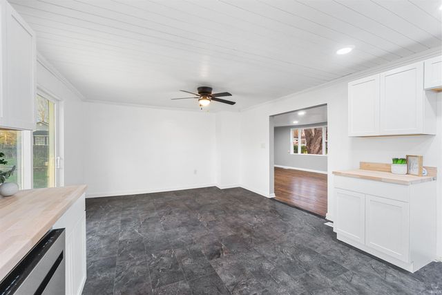 514 W 7th Street, Jonesboro, IN 46938