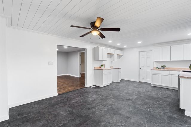 514 W 7th Street, Jonesboro, IN 46938