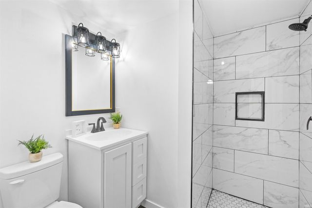 514 W 7th Street, Jonesboro, IN 46938